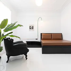 https://apt-trilogy-black.hotelschalkidiki.net