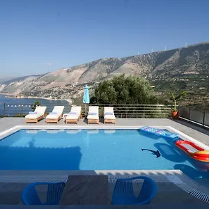Margarita , Zola Greece